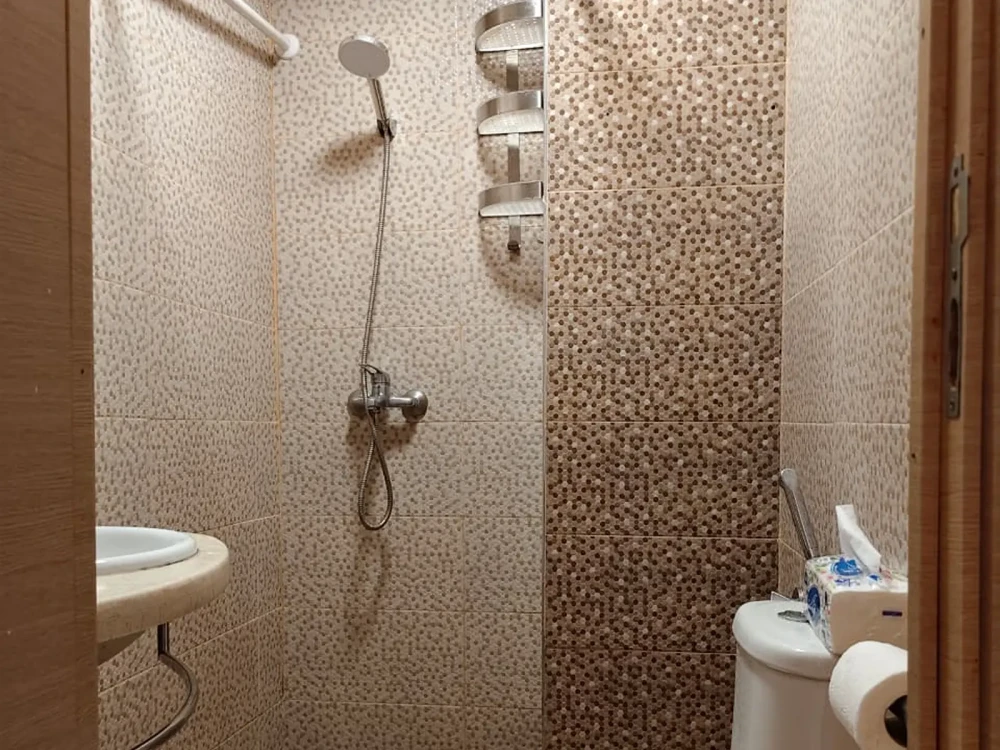 Family Flat Saada
