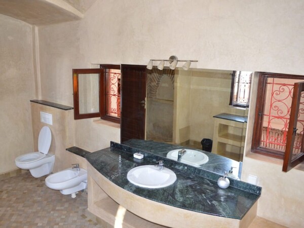 Grande Villa de Luxe avec Piscine Privée - 7 Suites & 6 Salons | Iligh Agadir