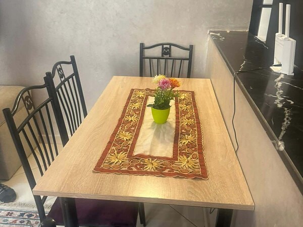 Bel appartement 2 chambres avec ascenseur - Centre Hay Salam Agadir (Résidence privée)