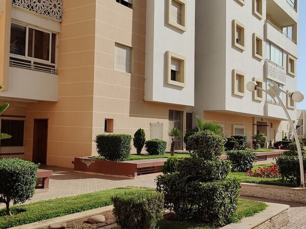 Appartement 100 m² - 2 chambres et salon - Location longue durée - Centre-ville Agadir
