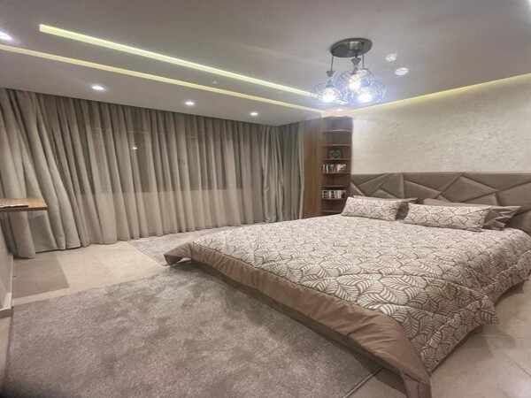 Entire home: apartment in a residence