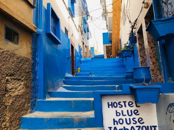 Hostel Blue House Taghazout - Dorm Beds & Private Rooms with Ocean View Rooftop