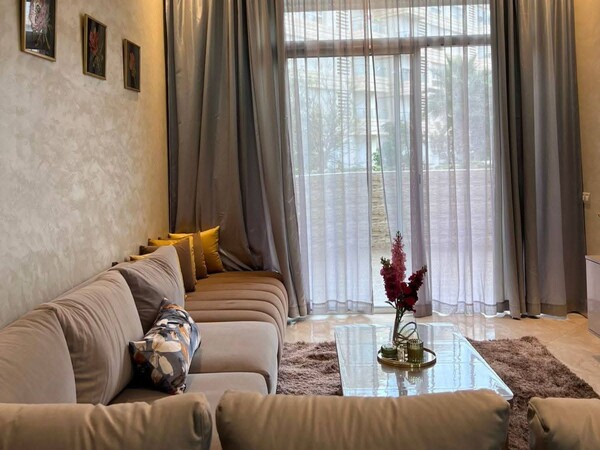 Appartement Moderne 2 Chambres avec Piscine - Agadir Bay | Location Vacances