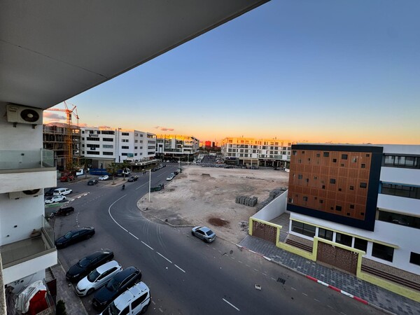 Bel Appartement avec Balcon & Vue à Agadir