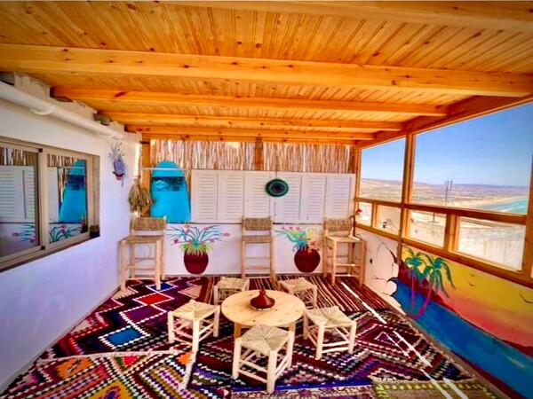 Hostel Blue House Taghazout - Dorm Beds & Private Rooms with Ocean View Rooftop