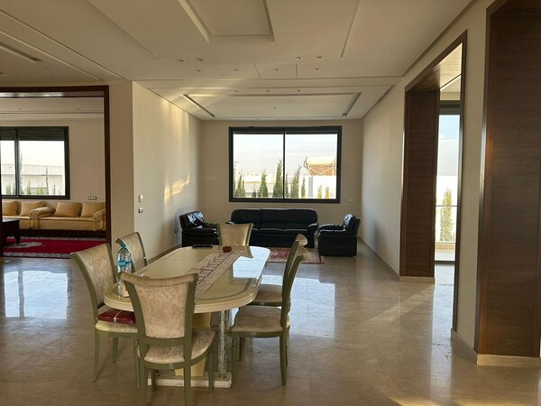 Luxury villa with private pool in Iligh