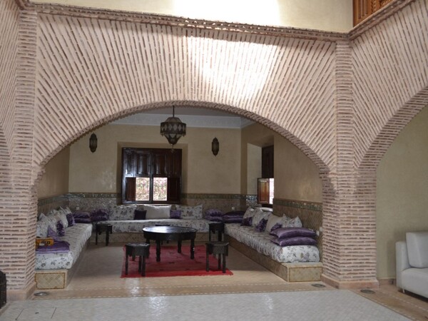 Grande Villa de Luxe avec Piscine Privée - 7 Suites & 6 Salons | Iligh Agadir
