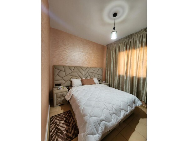 Appartement Confortable 1 Chambre avec Salon Marocain à Agadir