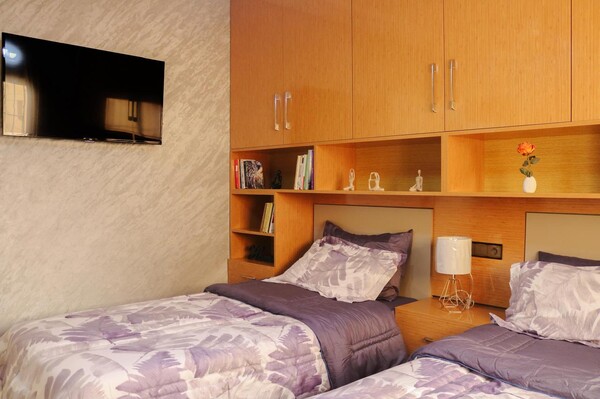 Appartement spacieux et lumineux Riad Salam