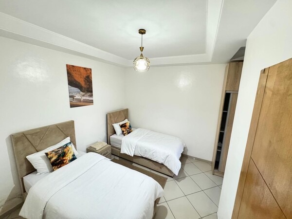 Bel Appartement avec Balcon & Vue à Agadir