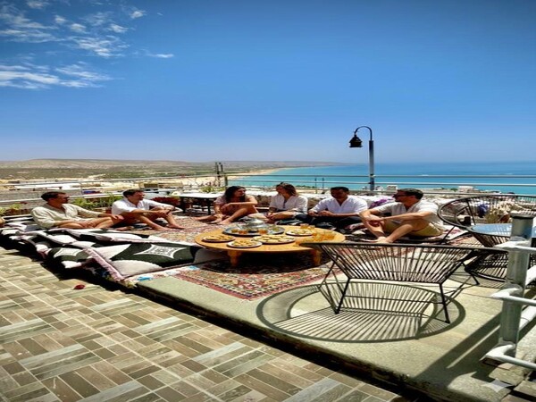 Hostel Blue House Taghazout - Dorm Beds & Private Rooms with Ocean View Rooftop