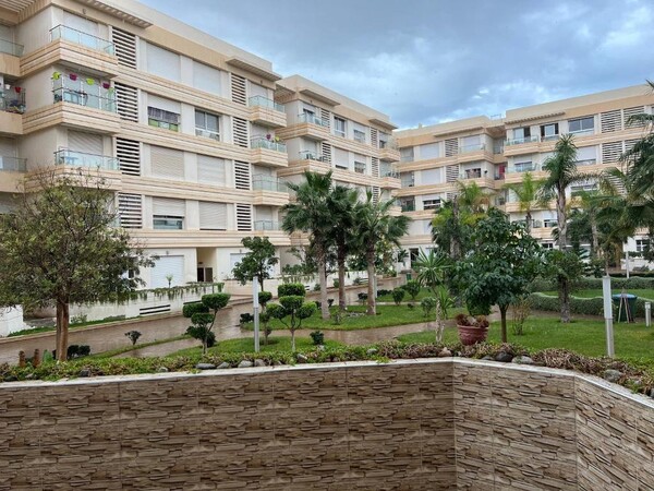 Appartement 80 m² - 1 chambre et 2 salons - Résidence Jardin d'Agadir (Kettani) - Location longue durée