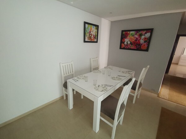 Appartement meublé 2 chambres avec balcon - Islane Agadir